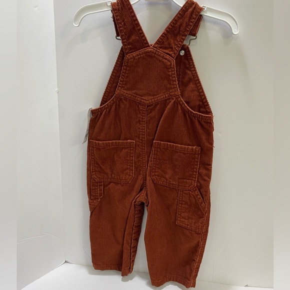 🚨NEW🚨CARTERS☁️boys OVERALLS ✨ size: 9M🤎 - Picture 2 of 6